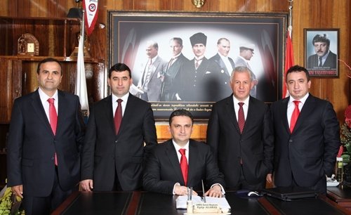 GENEL MADEN İŞÇİLERİ SENDİKASI YÖNETİM KURULU  “4 ARALIK DÜNYA MADENCİLER GÜNÜ’NÜ KUTLUYORUZ”