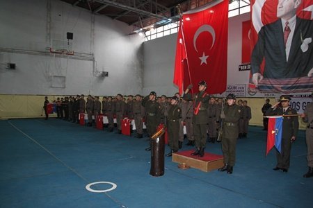 KISA DÖNEM ASKERLER YEMİN ETTİ