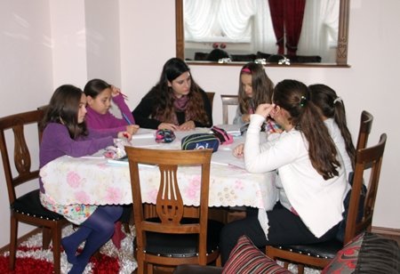 BEÜ’DEN “OKULUM EVİMDE” PROJESİ