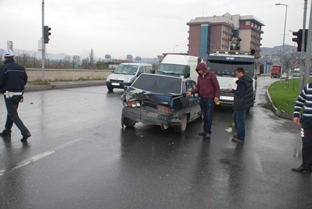 ZONGULDAK’TA KAZA: 2 YARALI