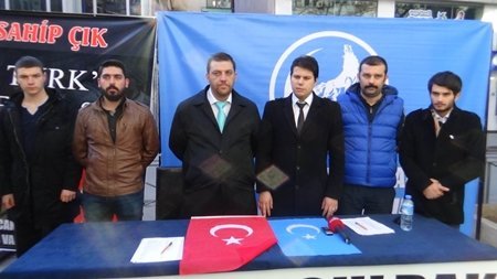 ÜLKÜ OCAKLARINDAN 300 UYGUR TÜRKÜ İÇİN İMZA KAMPANYASI