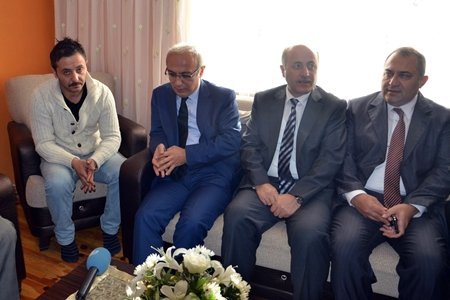 BAKAN ELVAN’DAN TAZİYE ZİYARETİ