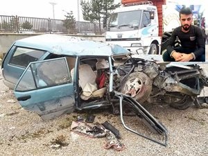 SON DAKİKA: TRAFİK KAZASI: 1 ÖLÜ, 3 YARALI