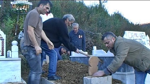 NAFİ BAŞOĞUL 445