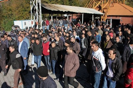 Zonguldak’ta 500 Maden İşçisine Toplu Çıkış Verildi
