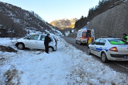 Çukurdan Kaçtı, Takla Attı