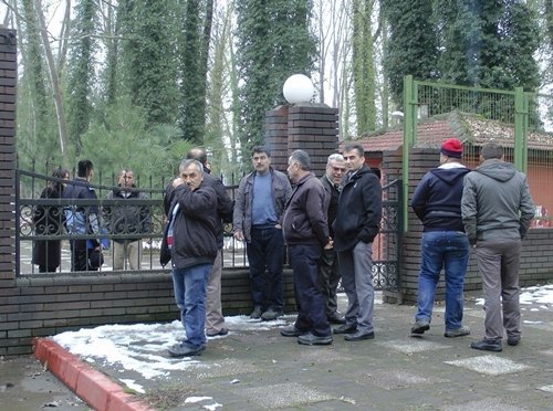 BAKACAKKADI?DA MÜHÜRLEME KR?Z? DEVAM ED?YOR