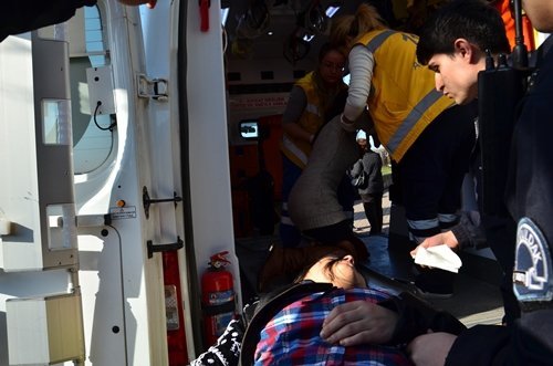 (ÖZEL HABER) L?SEL? KIZLAR ALKOLDEN ZEH?RLEND? POL?SE 'BÖREKTEN ZEH?RLEND?K' DED?LER ALKOL ALDIKLARI ORTAYA ÇIKTI