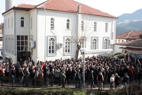 A? MAKARASINA SIKI?ARAK ÖLEN BALIKÇI SON YOLCULU?UNA U?URLANDI