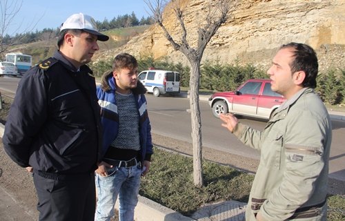 (ÖZEL HABER) TAKLA ATAN ARAÇTAN SA? ÇIKTILAR