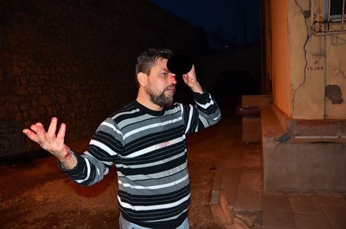 ALKOLLÜ IRAKLININ KAFASINDA ŞİŞE KIRDILAR