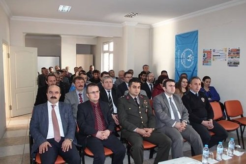 GÖKÇEBEY?DE TOPLUM DESTEKL? GÜVENL?K H?ZMET? MODEL? PROJES? ANLATILDI
