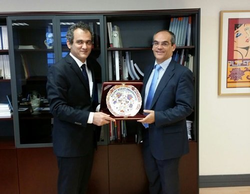 MAHMUT ÖZER İSPANYA’DA TEMASLARDA BULUNDU