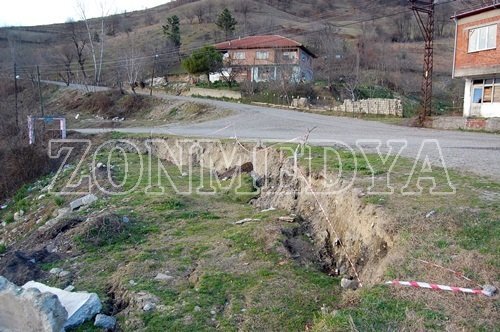 (ÖZEL HABER) HEYELAN KÖYÜ ?K?YE AYIRDI