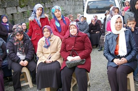 (ÖZEL HABER) ?TALYA AÇIKLARINDA BATAN GEM?N?N PERSONEL? SON YOLCULU?UNA U?URLANDI