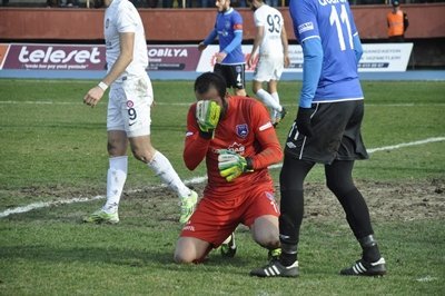 SPOR TOTO 3. L?G ZONGULDAK KÖMÜRSPOR: 0 - BURSA N?LÜFERSPOR: 0
