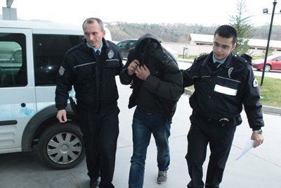 ALKOLLÜYKEN KAZA YAPIP, 1 KİŞİNİN ÖLÜMÜNE NEDEN OLAN SÜRÜCÜ TUTUKLANDI