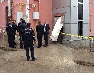 BARTIN’DA ASANSÖR KAZASI: 1 YARALI