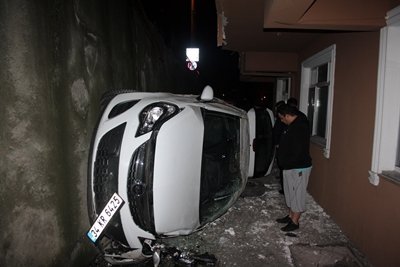 V?RAJI ALAMADI, APARTMAN BO?LU?UNA DÜ?TÜ