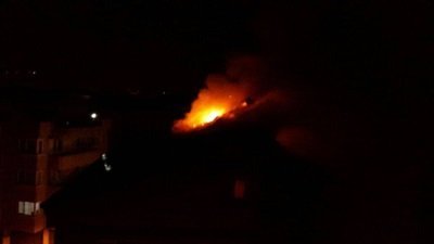 ÇATI KATI ALEV ALEV YANDI