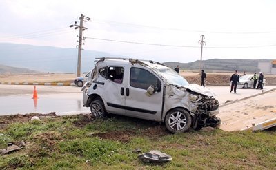 TOSYA'DA TRAF?K KAZASI: 2 YARALI