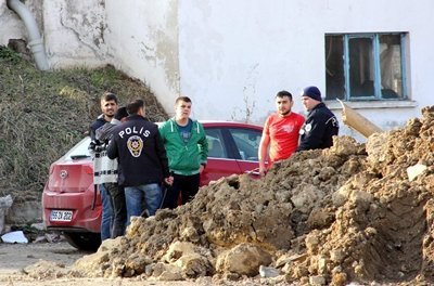 AMATÖR MAÇTA TR?BÜN TERÖRÜ AMATÖR L?G MAÇINDA Y?NE OLAY KASTAMONUSPOR - LAD?K BELED?YESPOR MAÇINDA SAHA KARI?TI