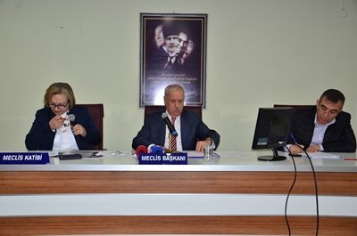 BELED?YE MECL?S? K?RL? SU YÜZÜNDEN KARI?TI