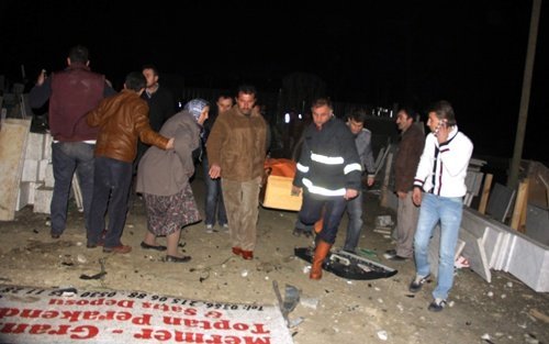 TARLAYA UÇAN OTOMOB?L?N SÜRÜCÜSÜ, HAYATINI KAYBETT?