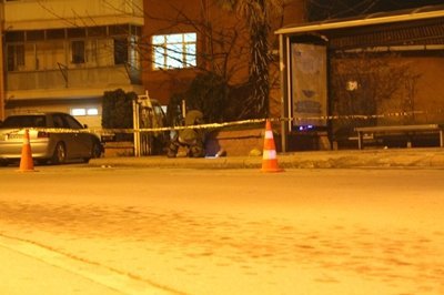 ASKERL?K ?UBES? YANINDA ?ÜPHEL? ÇANTA PAN???