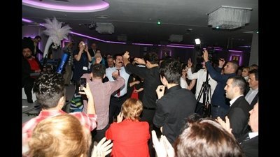 ZONGULDAKLILAR VE ZONGULDAK SPORLULAR HAMBURG?DA B?R ARAYA GELEREK DAYANI?MANIN ÖRNE??N? SERG?LED?LER