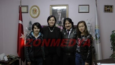 (ÖZEL HABER) SANATÇI GÖNÜLTAŞ’TAN BAŞKAN GÜNEŞ’E ZİYARET