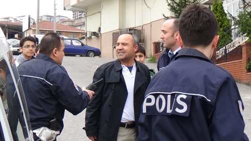 KAZA YAPAN O?LUNUN YER?NE GEÇMEK ?STED?, KOM?ULARI ?HBAR ETT?