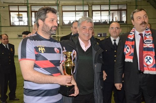 EMN?YET?N ?AMP?YONU ÇEV?K KUVVET