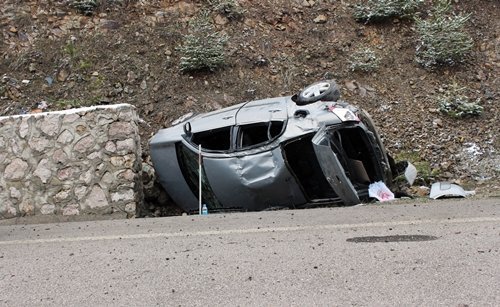 KASTAMONU'DA TRAF?K KAZASI: 3 YARALI