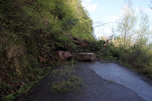 HEYELANDA ULA?IMA KAPANAN YOL AÇILMAYA ÇALI?ILIYOR