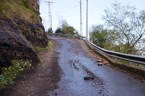 HEYELANDA ULA?IMA KAPANAN YOL AÇILMAYA ÇALI?ILIYOR