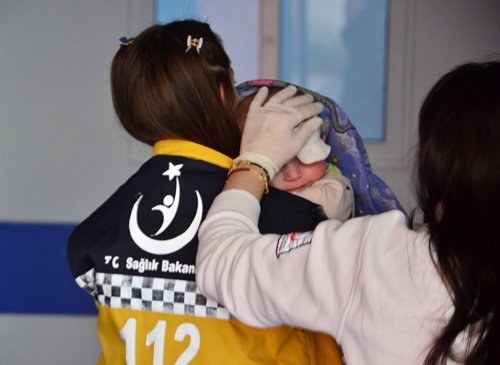 (ÖZEL HABER) SALINCAKTAN DÜ?EN 6 AYLIK BEBEK ?Ç?N SEFERBER OLDULAR