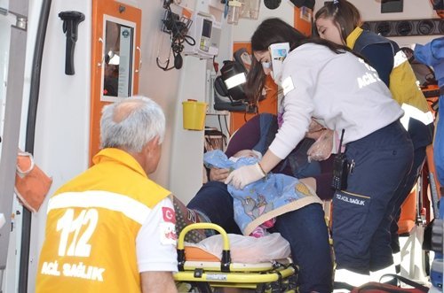 (ÖZEL HABER) SALINCAKTAN DÜ?EN 6 AYLIK BEBEK ?Ç?N SEFERBER OLDULAR