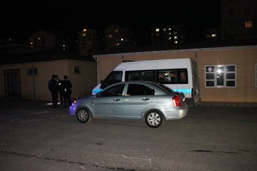 DÜĞÜNDE KIZ KAÇIRMA KAVGASI: 3 YARALI