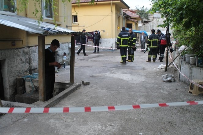 ZONGULDAK?TA PATLAMA: 6 YARALI ZONGULDAK?TA GENÇLER?N BULUNDU?U B?R EVDE PATLAMA MEYDANA GELD?