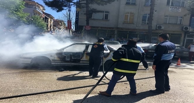 KASTAMONU'DA TÜPLÜ OTOMOB?L ALEV ALEV YANDI