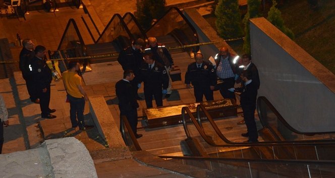 KARABÜK'TE B?R K??? YÜRÜYEN MERD?VENDE ÖLÜ BULUNDU