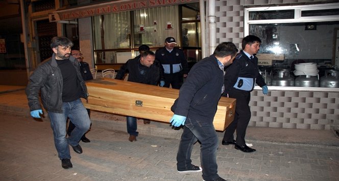 SİLAHLI KAVGA: 2 ÖLÜ, 3 YARALI