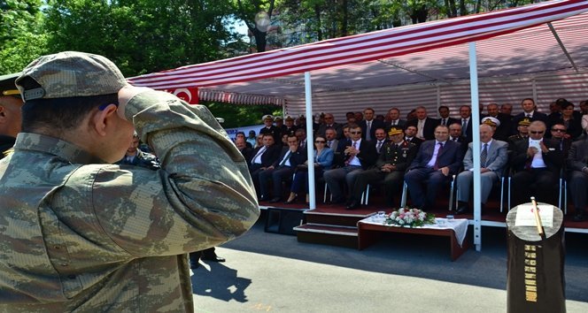 ENGELL?LER 1 GÜNLÜ?ÜNE ASKER OLDULAR TERH?S BELGES? VE KÜNYELER?N? ALAN ENGELL?LER?N ?ASKERL?K? SEV?NC?