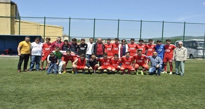 SALTUKOVASPOR-U19 FUTBOL TAKIMI ŞAMPİYON OLDU