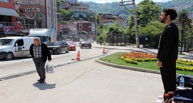 (ÖZEL HABER) TEK K???L?K SESS?Z EYLEMLE SOMA'YI ANDI