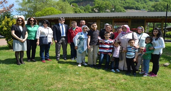 ÇATEŞ ELEKTRİK A.Ş ÖZEL ÖĞRENCİLERLE KAHVALTIDA BULUŞTU