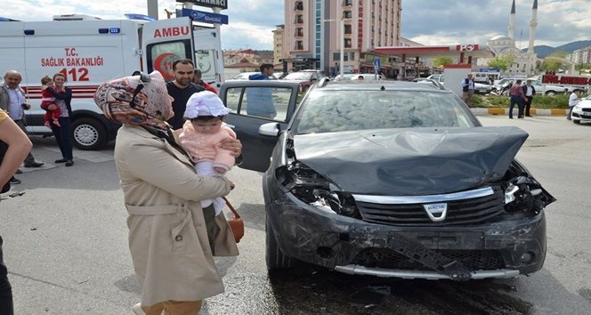 TOSYA?DA TRAF?K KAZASI: 7 YARALI