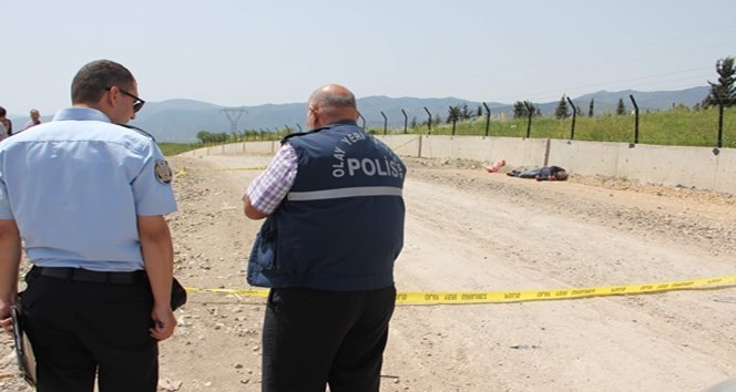 MEZARLI?IN DUVARINDA ÖLÜ BULUNDU