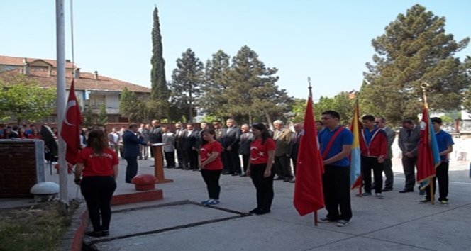 SALTUKOVA'DA 19 MAYIS CO?KUSU